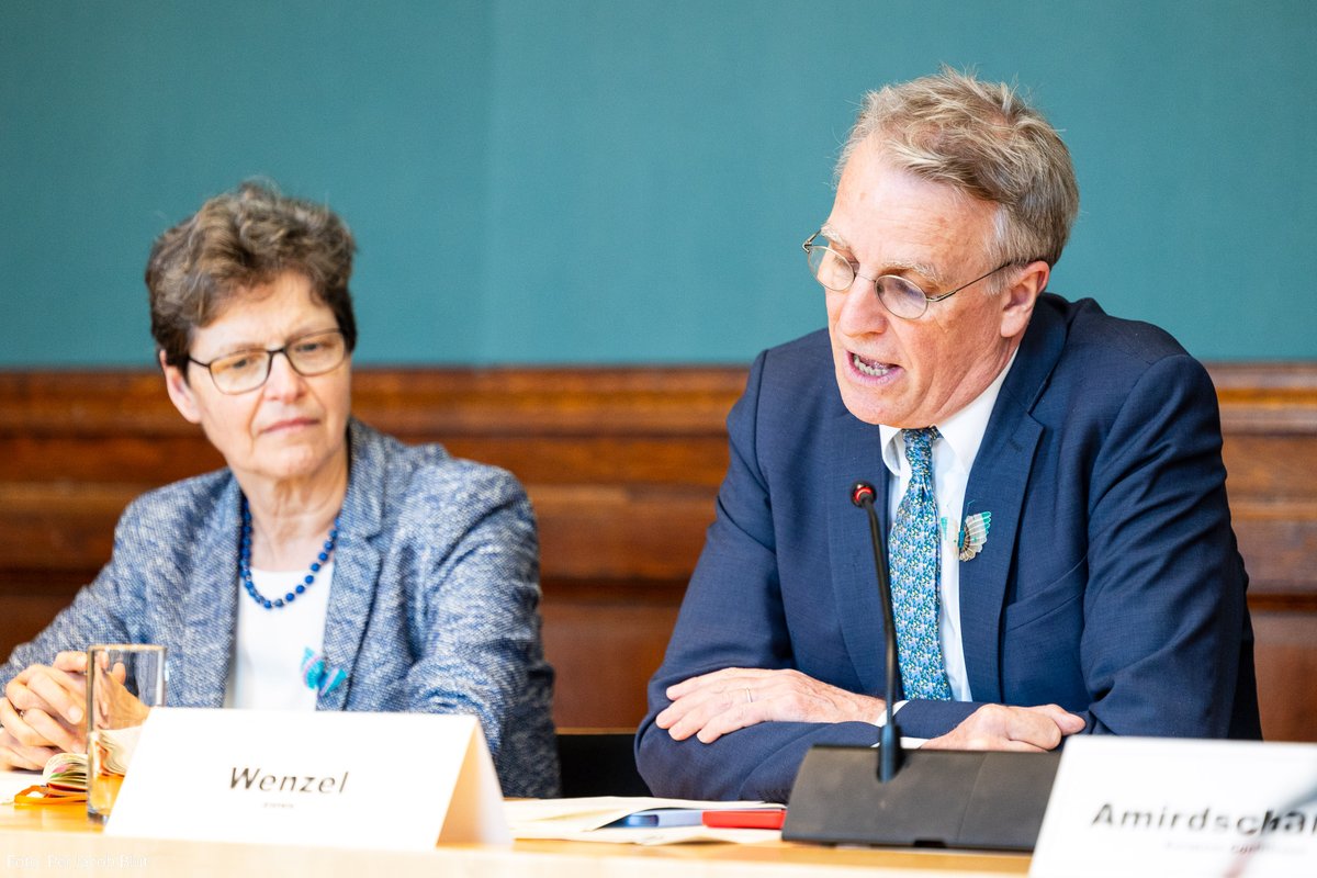 Women Energize Women tweet media