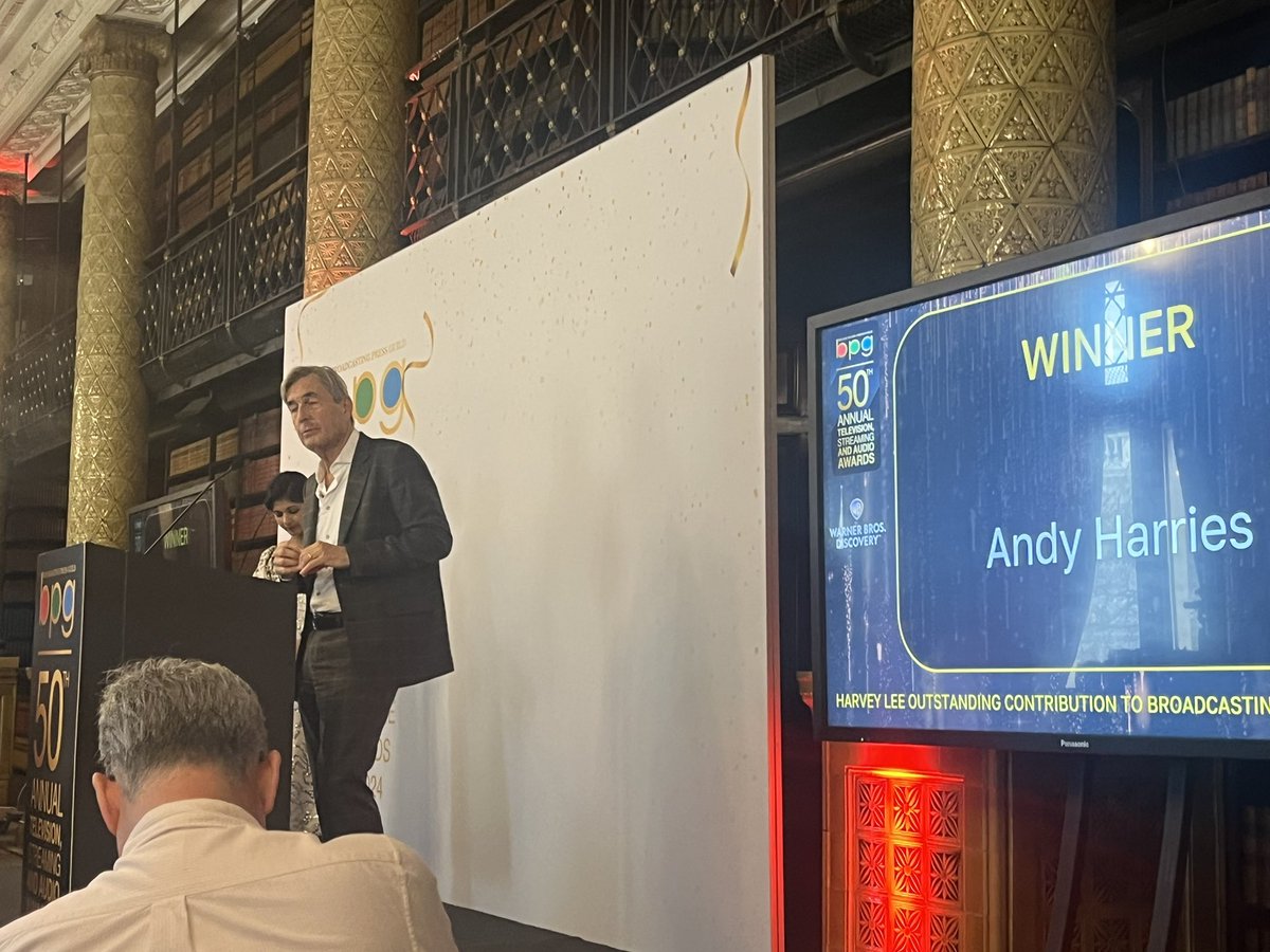 “How many British institutions do we want to take a wrecking ball to?” Andy Harries on fighting form as he defends the BBC & the cultural industries & calls out the government at @BPGPressGuild as he picks up the Harvey Lee Award for Outstanding Contribution to Broadcasting….