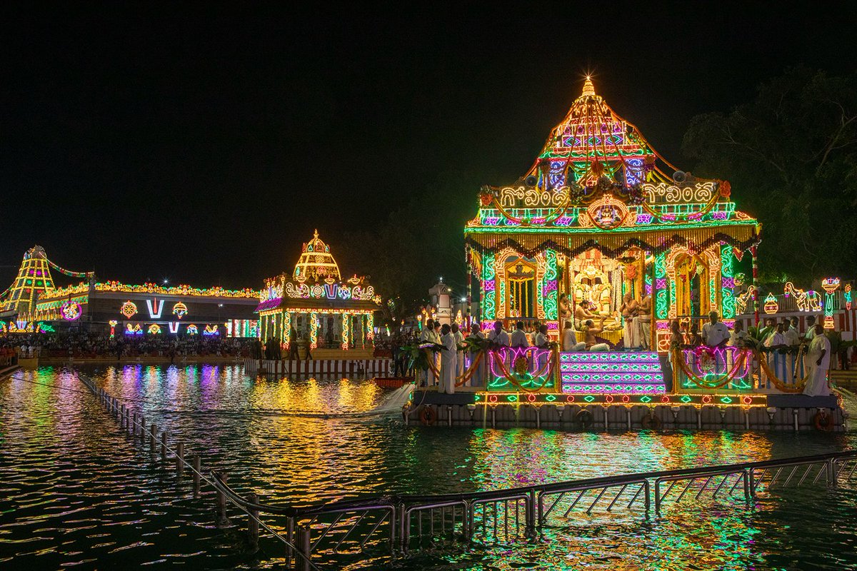 tirupati_info's tweet photo. Theppostsavam In Tirumala
#tirumala #tirupati #floatfestival https://t.co/g0Xv8uWCRJ