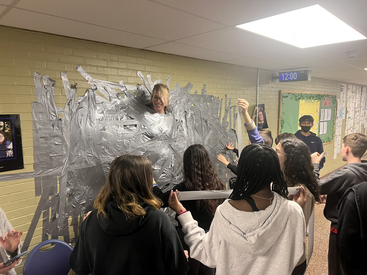 ☘️More @StBaldricks fun and fundraising @LMSNation! Students taping principal @mmilavsky to the wall!! 🤩Talk about dedication to raising money for a good cause! 👏 @LTPS1 #LTPSItStartsWithOne