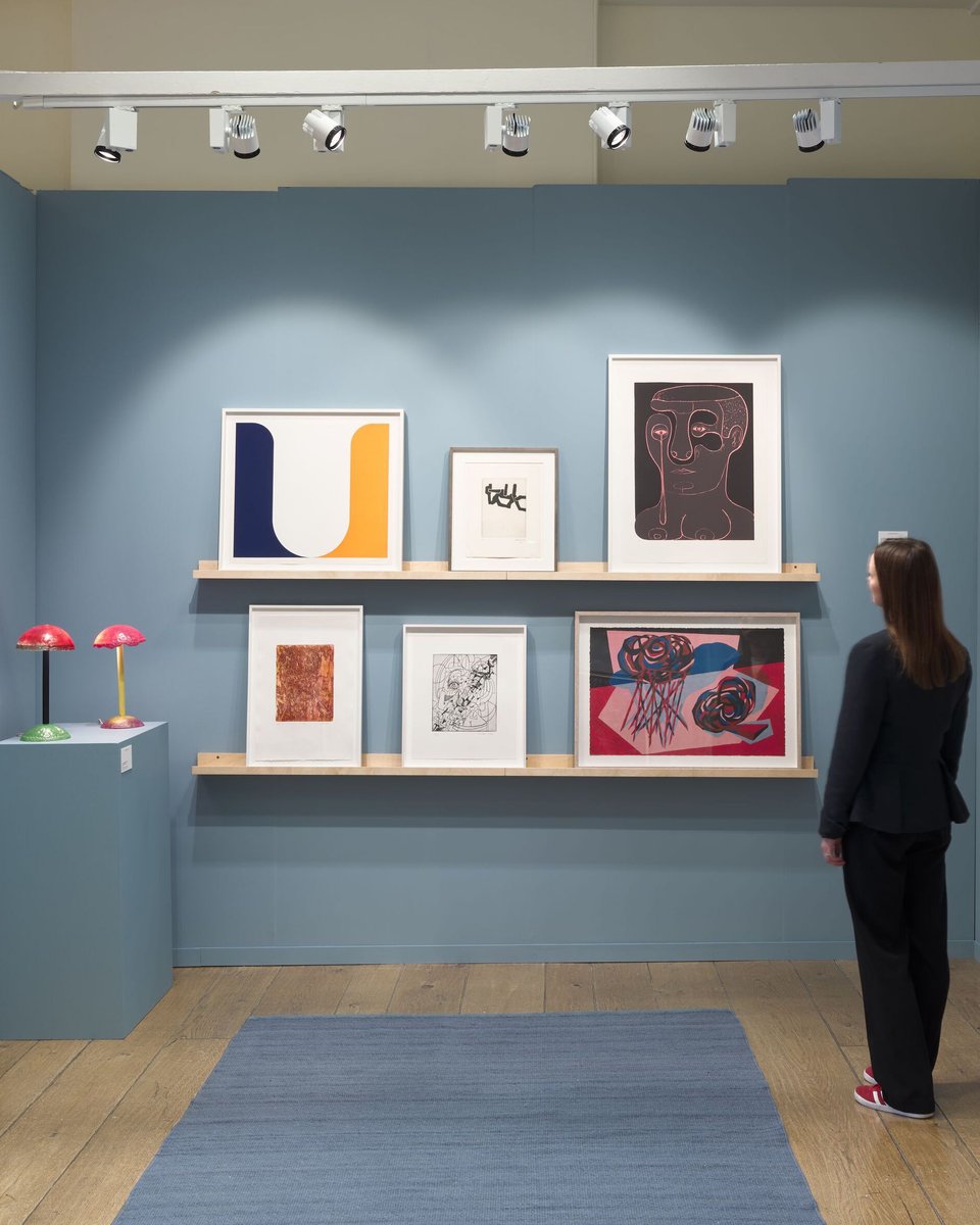 Catch our debut at #LondonOriginalPrintFair featuring a selection of contemporary editions by #RitaAckermann, #SoniaBoyce, #MarkBradford, #ThomasJPrice, #AmySherald and more. Drop by📍@SomersetHouse📌 Booth S9 Through 📆 24 March 🔗 hw.visitlink.me/q0NIIw