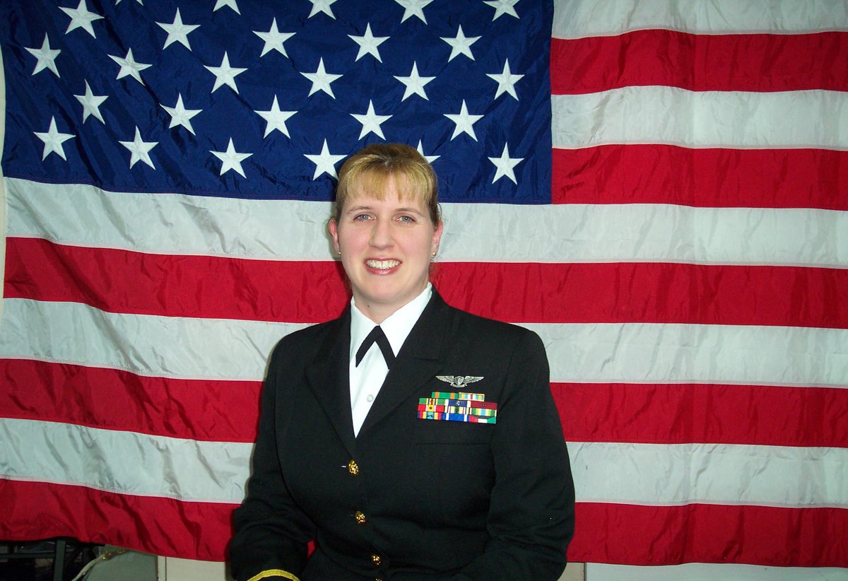 PerryShipyard's tweet photo. In honor of #WomensHistoryMonth, we’re celebrating the first female officer aboard the #USSHalyburton, Lt. Sandra Rechis, USN, Ret. 🌟 Learn more about Sandra via the recent article on @erienewsnow here: https://t.co/AFa1YJ8iZI 

First Photo 📸: JO1 (SCW/SW) James G. Pinsky https://t.co/JmbKq18P5G