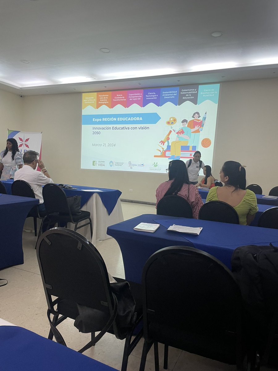 Participando en la Exporegion educadora en Cúcuta con #melanogasterCTF recibiendo insumos para nuestro querido Colfernández Ocaña gracias a #Reducalia y #Pactoparalaeducacion <a href="/Lufpa/">Luisa F. Pallares</a> <a href="/GonzalezLab_BCN/">Dr. Josefa González</a> <a href="/LCATMon/">LaCiènciaAlTeuMón</a>