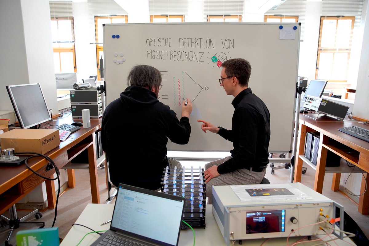 LICHTWERKSTATT JENA tweet media