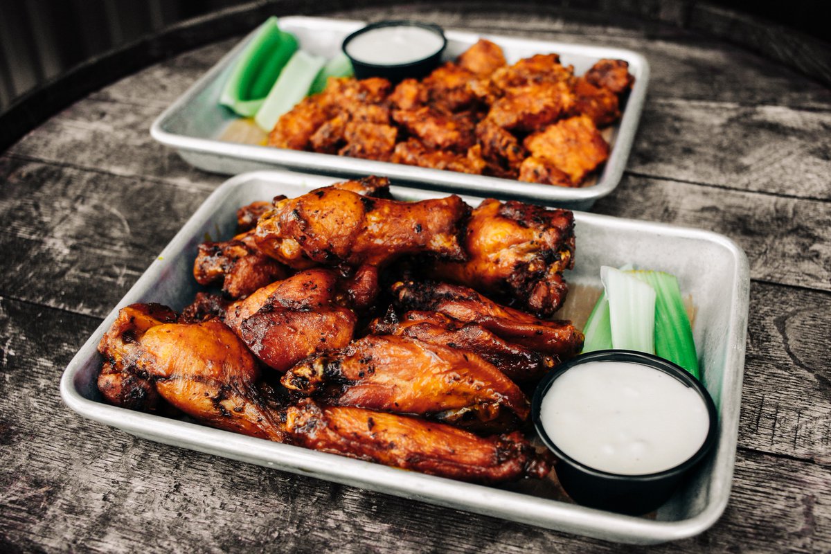 #WINGS - the perfect companion to #gameday! 🏀🤤 What's your style? Smoked Bone-In or Boneless Nuggs? Whichever you choose, they're great paired with a cold #beer on tap. Now through Sunday, every Fly Light pitcher enters you for a chance to win our #FlyLight #Lager gift basket!