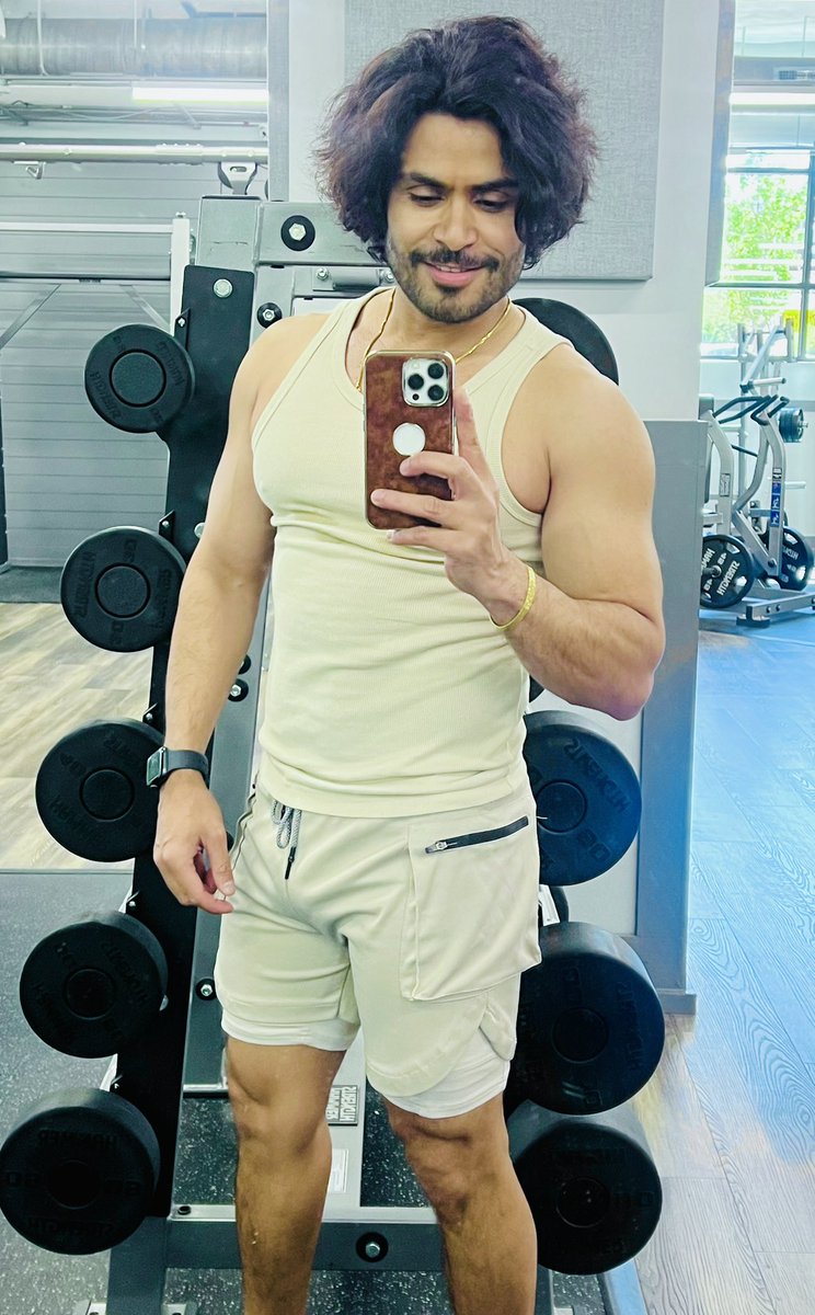 Happy Thursday 😎 #fitness #fitnessmotivation #actor #ranjeetjha