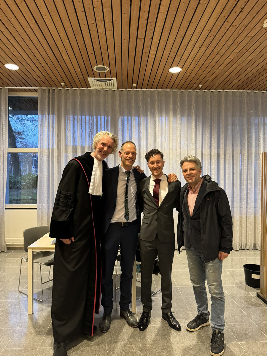 Bas Bloem tweet media