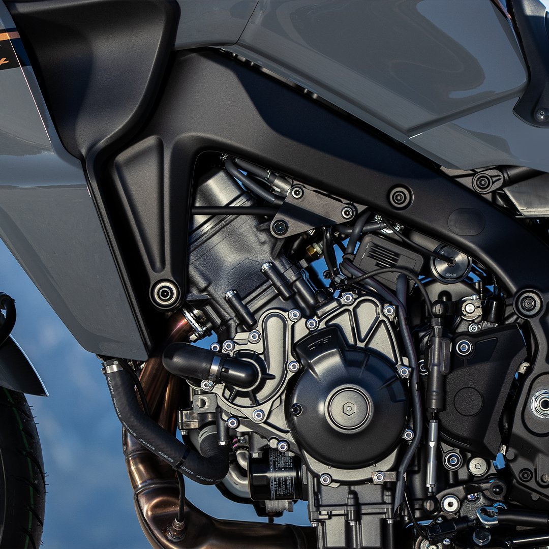 racewaysyamaha's tweet photo. Okay then, @YMUKofficial fans.
Which Yamaha model is this? 👇
📞 01253 872037
#RacewaysMotorcycles
#Yamaha #RevsYourHeart #RoadsofLife https://t.co/TECNodKH1B
