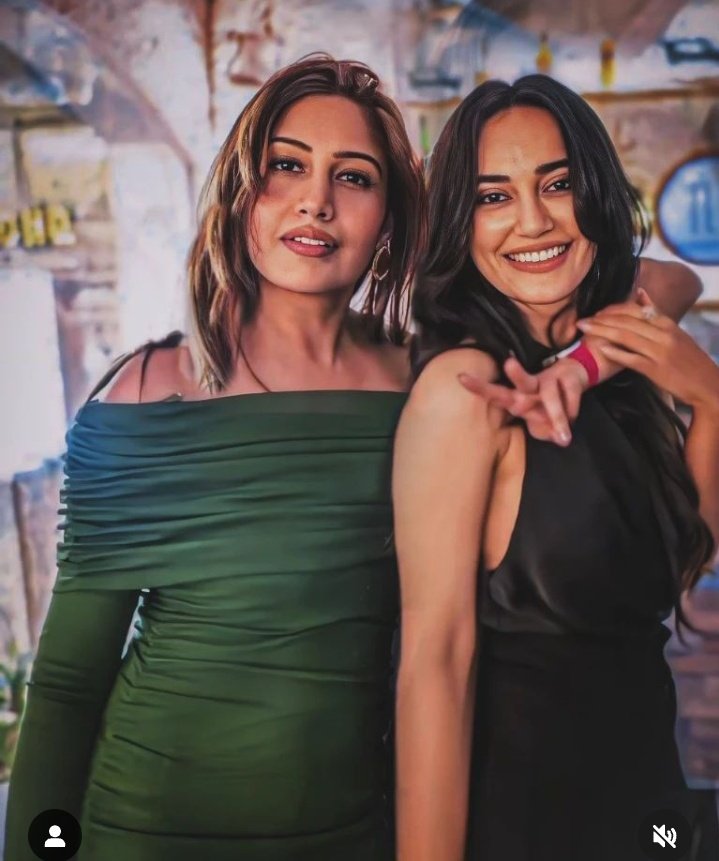 Besties 💫🩷 after so many days 2 Surbhi's in 1 frame #SurbhiChandna #SurbhiJyoti