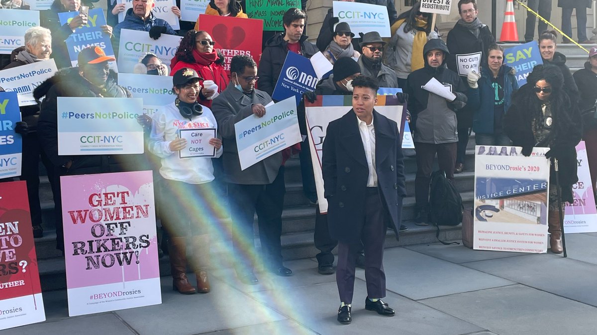 Most New Yorkers agree on what's needed for people in mental health crisis—yet our leaders aren't acting on it. They're making people believe they're upset at things like bail reform when they're really upset we don't have the mental health system we need. #CareNotCriminalization