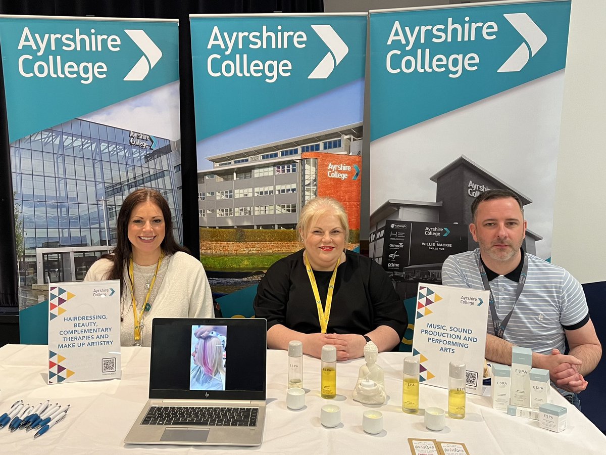 Thrilled to be at the @TPHKilmarnock for the Pathways to Careers event 👏😁 The event is organised by @DYWAyrshire in partnership with @EastAyrshire council. Come along and find out about careers available in Ayrshire. We are here until 8pm tonight!