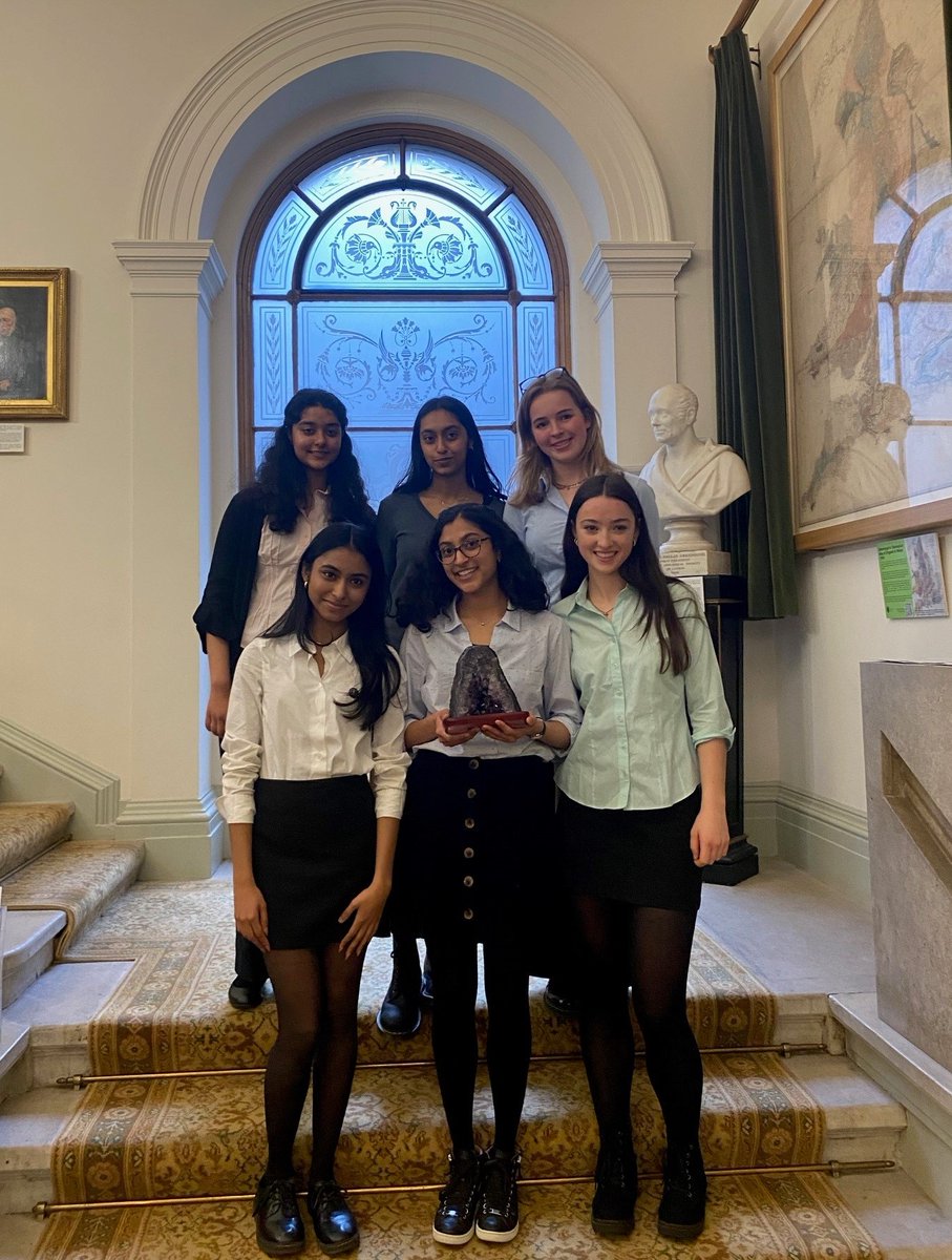 The winner of the Schools Geology Challenge 2024 is... The Tiffin Girls' School! A huge congratulations to all at @tiffingirls_sch for your impressive display of knowledge, team work and innovation🏆