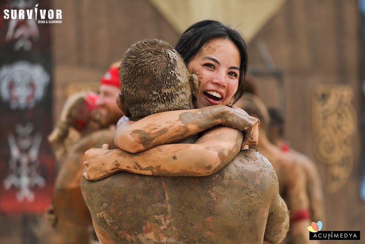 If we had to describe the Survivor Česko a Slovensko contestants in this parkour, we could say: muddy bodies and joyful faces! 🤩👏👏 #SurvivorCeskoSlovensko #SurvivorCS #TvNova