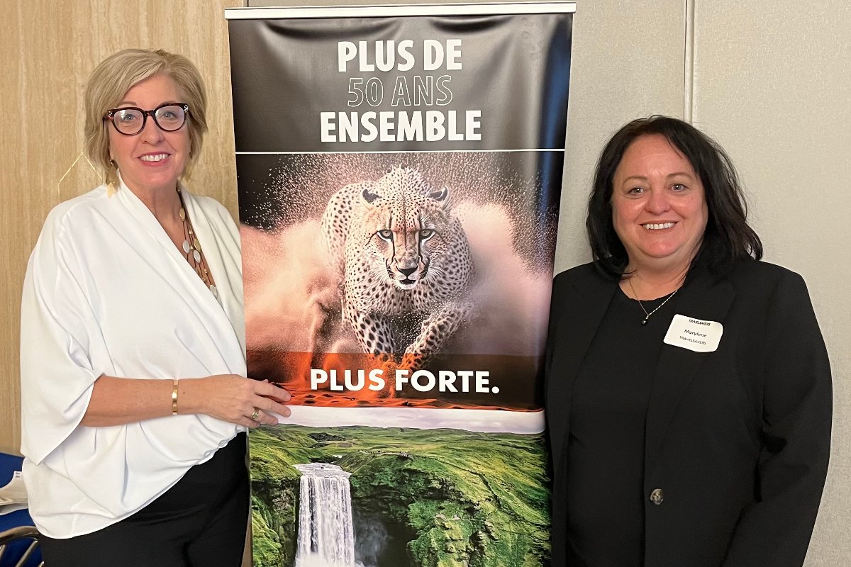 Une cinquantaine de conseillers en voyage et une quinzaine de fournisseurs ont participé hier (20 mars) à Montréal à une soirée d’information de #TravelSavers Canada sous le thème « Découvrez et dégustez ». Mot d’ordre : l’union fait la force… 

👉 is.gd/CAFEnU 👈