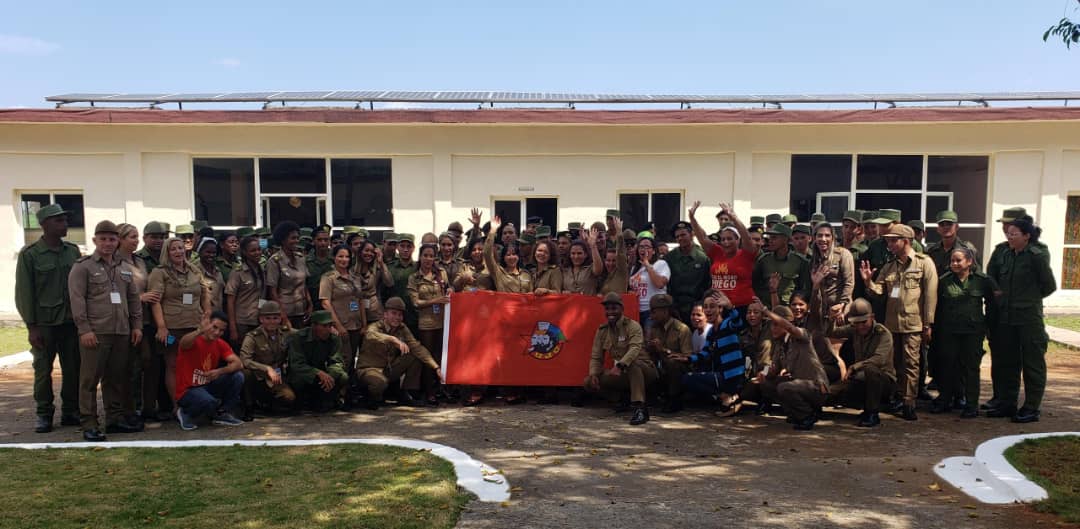 Los dirigentes de la UJC en las FAR se encuentran para valorar un año de trabajo.
Jóvenes fieles y combativos.
#GenteQueSuma