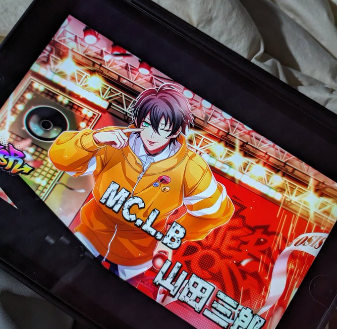 iPad新しくなった事だし久しぶりに開いてなけなしのジェム使って10連したらその10連で推し引きましたありがとう世界好き 