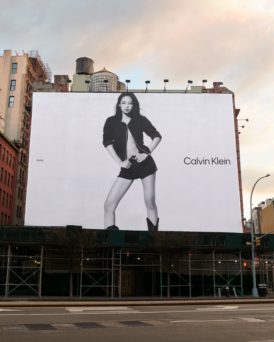 calvinklein tweet media