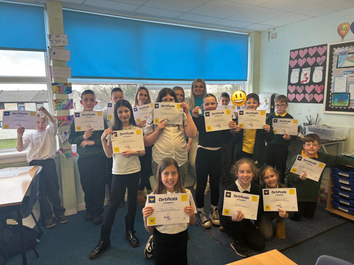 Our final session with @StWinnings Primary 6 pupils with the @BeeYouNAC Ambassadors Bounce Back Programme, we looked at some self care and mindfulness then finished off with our Certificates presentation, what a pleasure it has been to work with this group 😀 Well Done 👏