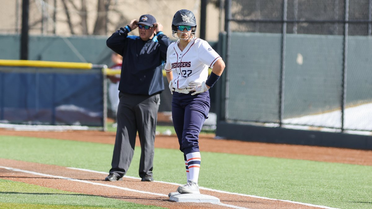 Mines Softball tweet media