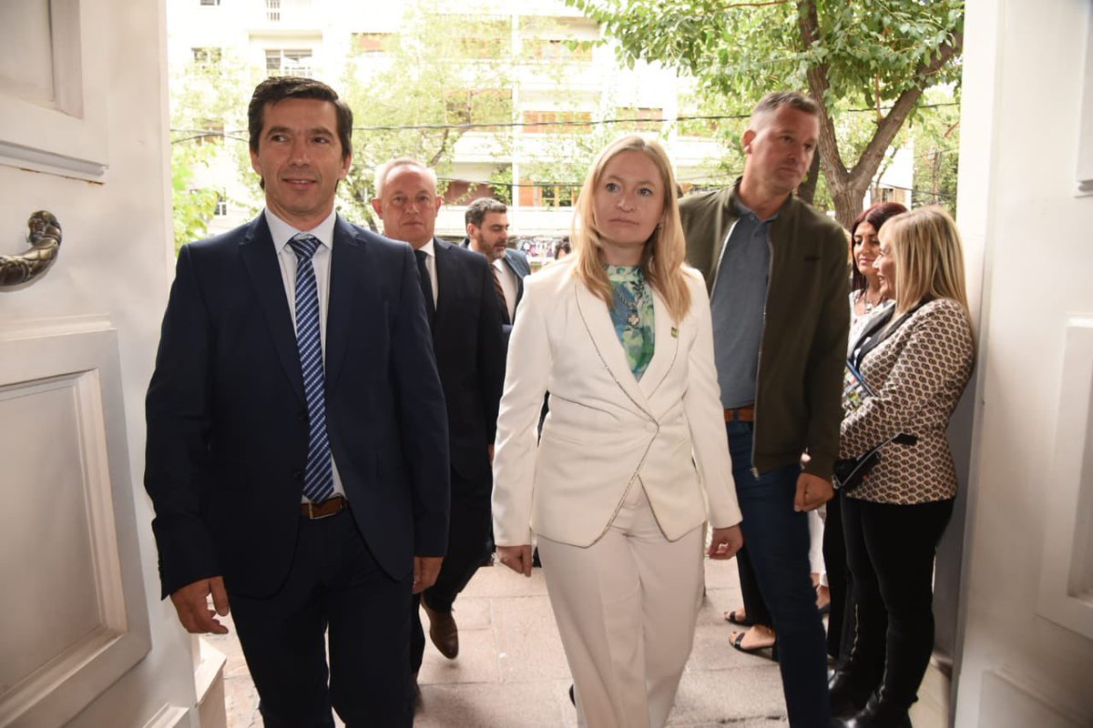 torresmauri's tweet photo. Mendoza fue sede de la Asamblea General Conjunta del Bloque Argentino de UPM y la Unión de Parlamentarios del Mercosur.
En la Legislatura recibimos a los parlamentarios para realizar la elección de las nuevas autoridades que integran las comisiones en la región de Cuyo. https://t.co/1Hj5OgmV0Z