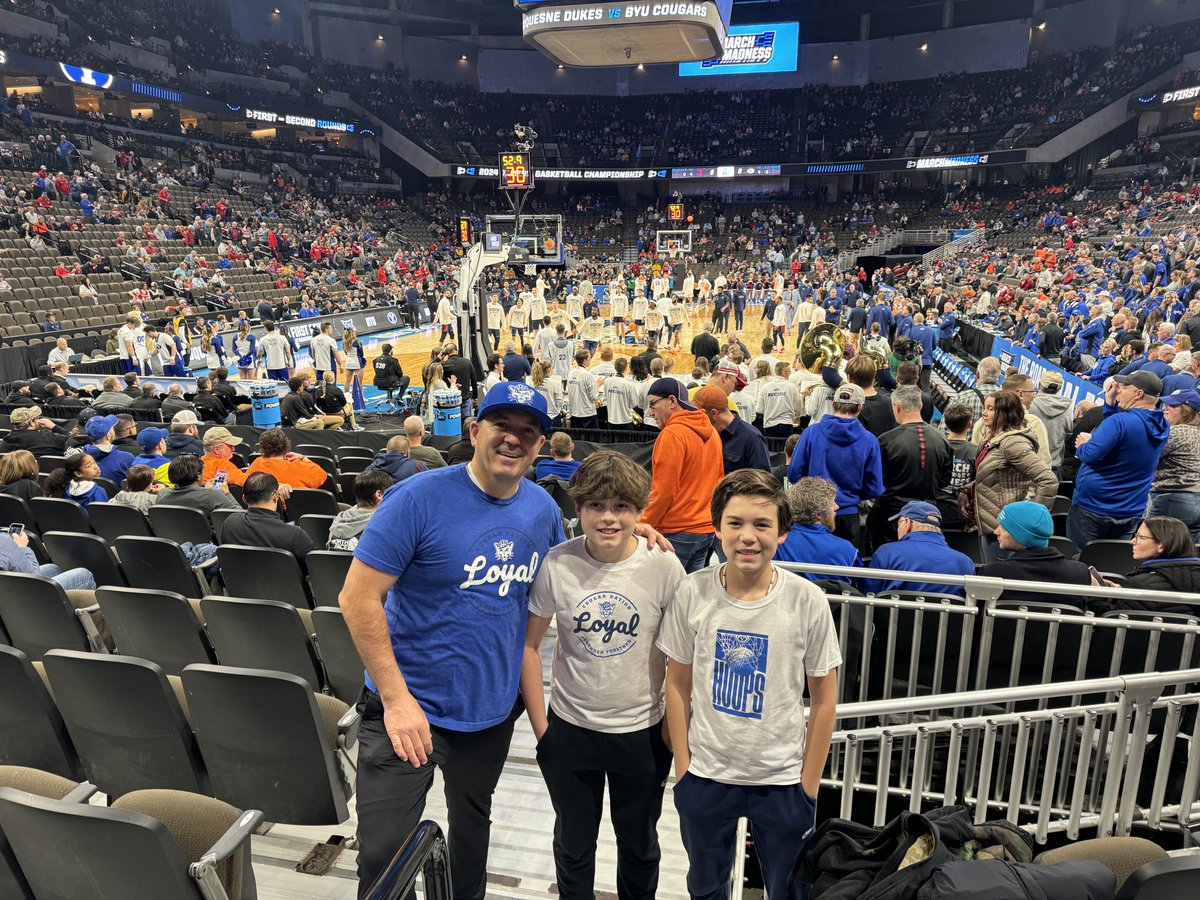 MikeRFowler's tweet photo. #GoCougs #NCAATournament @byubasketball @BYUSportsNation @MarchMadnessMBB https://t.co/uPtOW0ukOQ