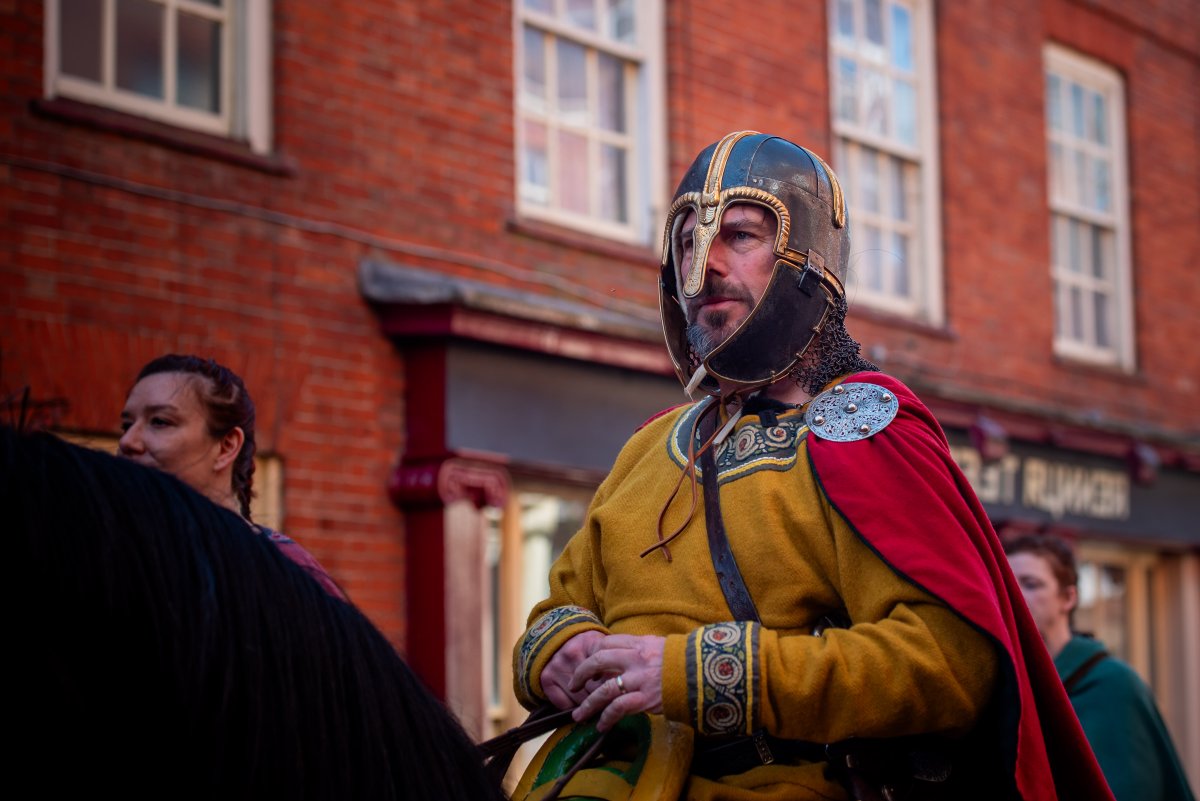 Sunday was a Royal affair! 👑

Have a look at a few of the AMAZING photos of the procession that King Offa of Mercia led through Tamworth.

📸 Jonathon Cherry / David Easen
#History #Mercia #Saxon #AmazingTamworth
