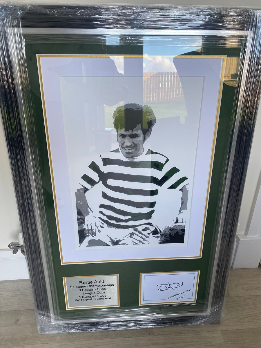 CFCF_Supporters's tweet photo. Every Celtic fans hero! The fabulous Bertie Auld. True gentleman ๐
Bertie Auld won 5 League Championships, 3 Scottish Cups, 4 League Cups and 1 European Cup with Celtic. Hand signed by Bertie.
https://t.co/j8VAJqiRXT
#ourfoundationthecelticway #bertieauld #LisbonLion https://t.co/TkJVhF6e2w