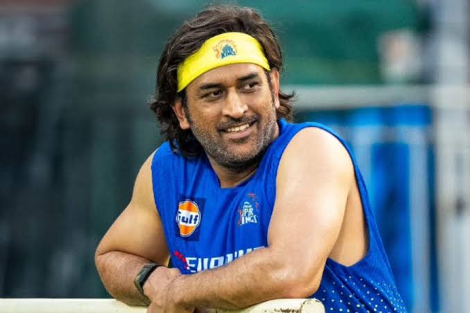 ersurya1612's tweet photo. Captain Dhon!, ERA ENDS
Thank you, MS DHON! ❤️❤️
For all the memories in yellow 💛
#CSK
#Captioncool
#Jersey no 7
#MSDhoni
#RiturajGaikwad https://t.co/rHsDHxlXCY