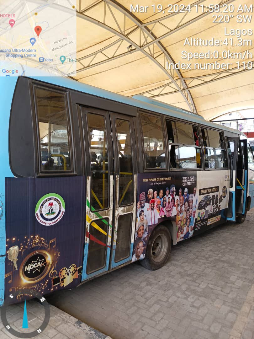 Tizbami's tweet photo. The @MPCELEBAWARD  is now on BRT buses! Love to see this🥰

Make sure to vote for your favorite celebrity on https://t.co/5T0L9HIkFo. 

Your vote counts!!!
#MPCAVoting https://t.co/JnN0iwMzk6