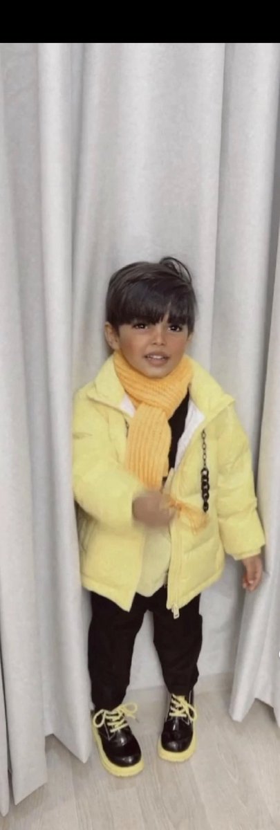 أَيّـــان 🍒 tweet media