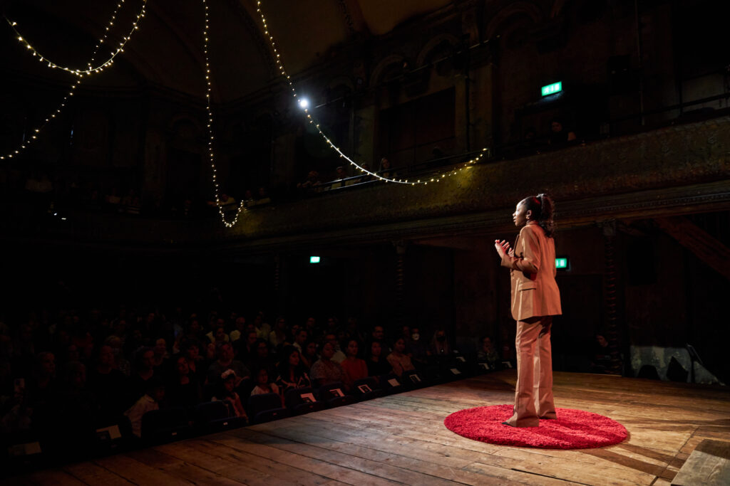 💡Do you believe in bringing change to healthcare through the power of storytelling? 🔈TEDxNHS is back for 2024 and we are looking for speakers! ➡️Find out more and apply here by 5 April: tedxnhs.com/sponsor-tedxnh…