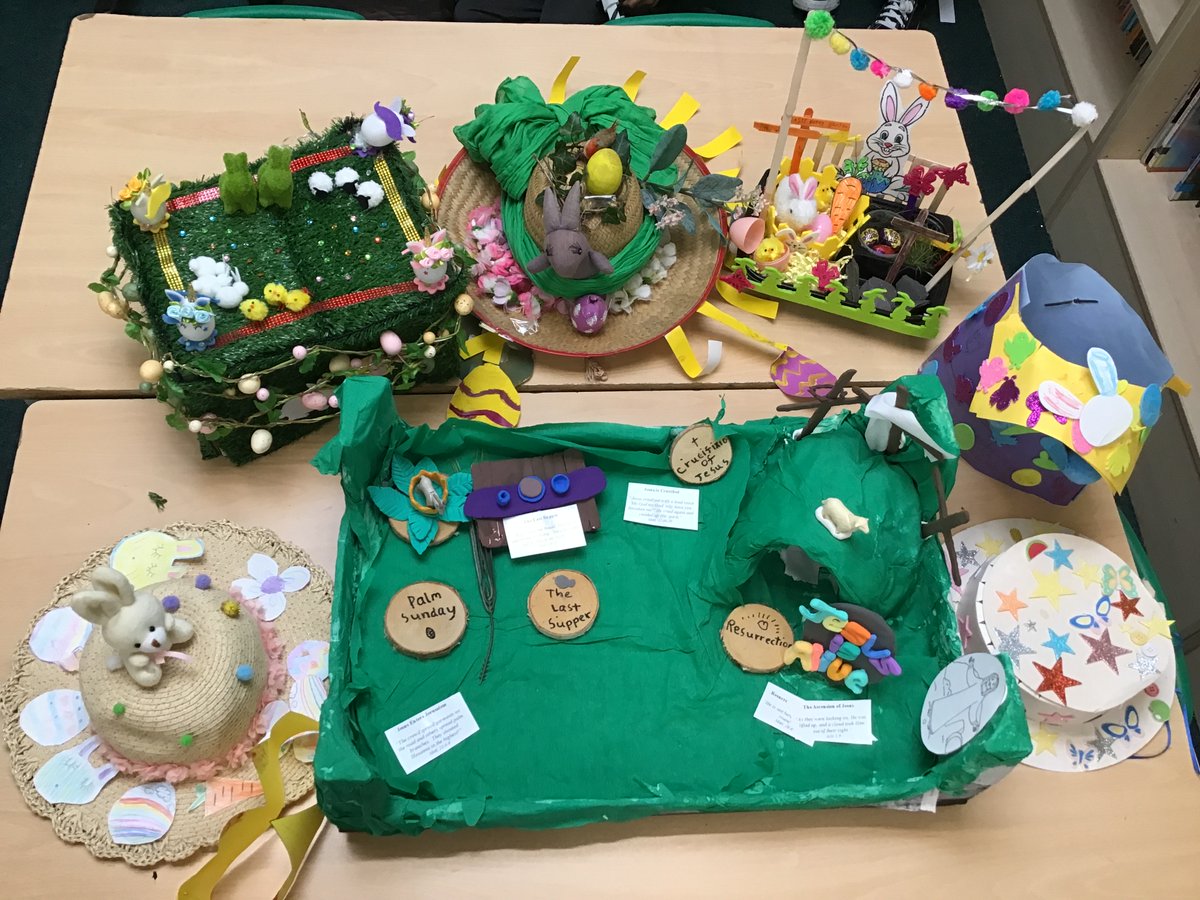 A fantastic collection of Easter gardens and bonnets from #y4 today! Look how much work has gone into them! Well done! 👏🏿✝️🐣🌹🌺