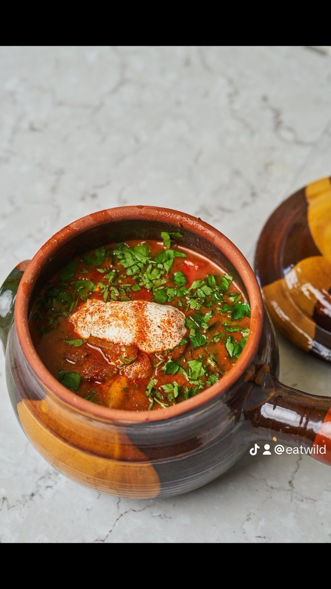 ⭐️New Recipe⭐️ Venison Goulash - With fall-apart venison, tomatoes and peppers in a creamy, rich stew, this slow-cooker goulash recipe couldn’t be easier or more comforting. Enhanced by the earthy essence of paprika and caraway seeds, recipe here eatwild.co/recipes/slow-c…