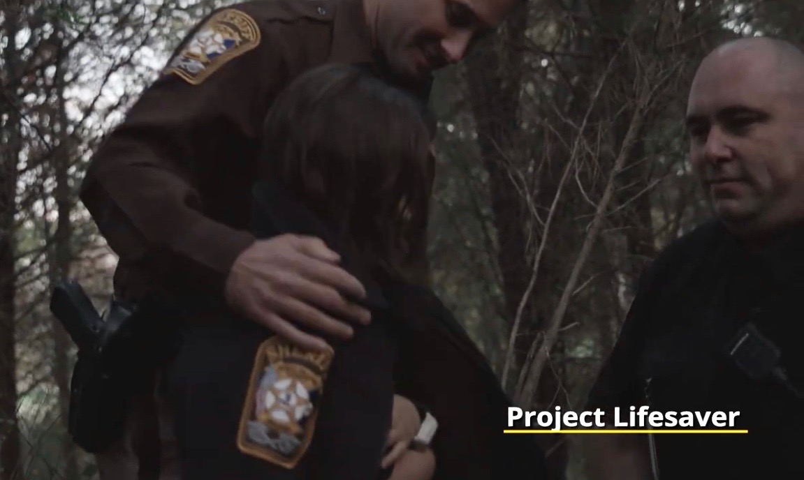 PWCPolice's tweet photo. Today is #WorldDownSyndromeDay. Along with recognizing the persons who make this day so important, we recognize #ProjectLifesaver. It's mission is to use technology in assisting those who have Down Syndrome or other disabilities & may become lost.
Visit: https://t.co/JrsUNvgAct https://t.co/rQdJRdHLi3