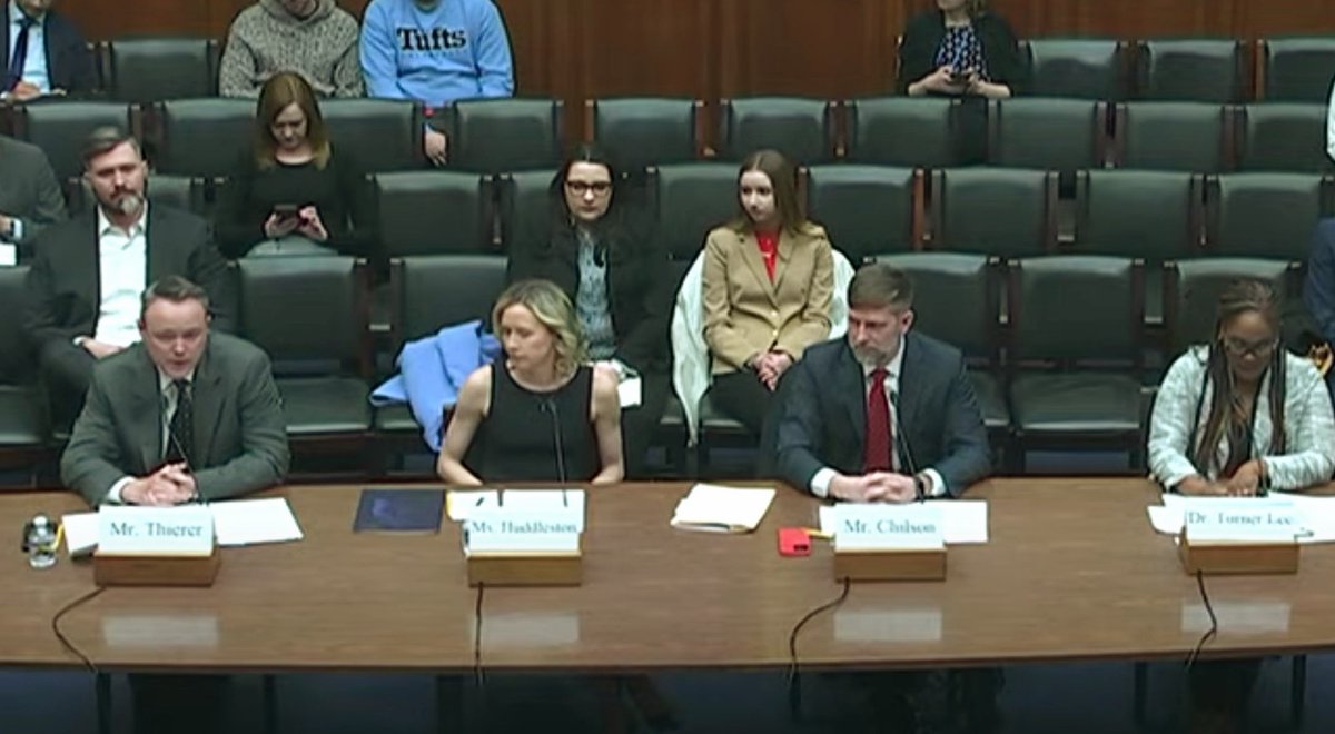 an honor to testify today on AI issues today before House Oversight subcommittee on Cybersecurity, Info Technology, & Govt Innovation. Testimony & video on subcommittee's website at the link below. Got a pic w @jrhuddles & @neil_chilson beforehand. oversight.house.gov/hearing/white-…