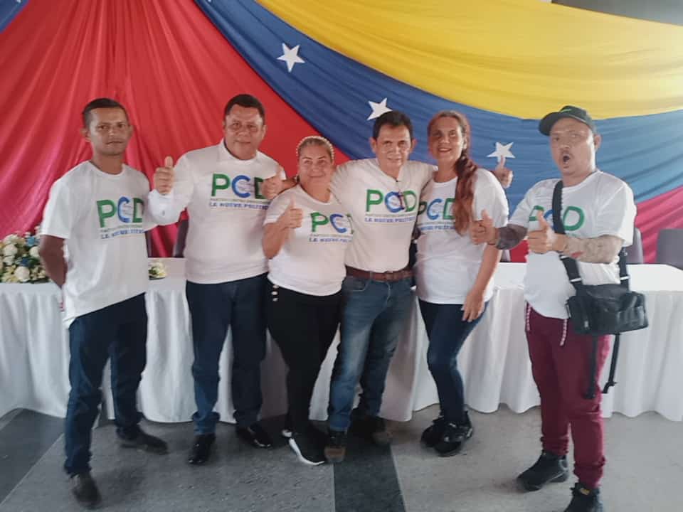 PCD_Merida's tweet image. Nuestro partido participo en una asamblea en el municipio Alberto Adriani dónde participo nuestro amigo y compañero Héctor Alonso López seguimos labrando el camino de la victoria en las elecciones del 28 de julio vamos hasta el final!!