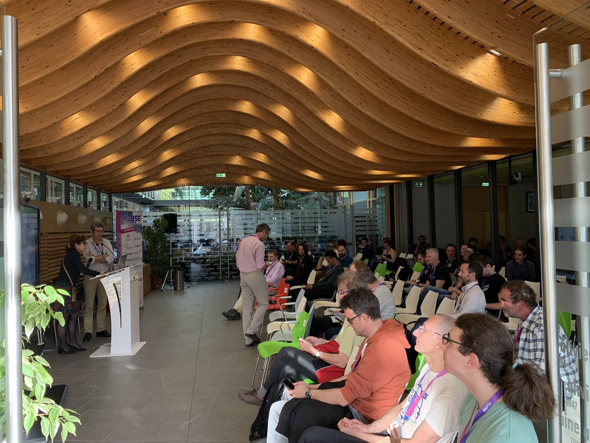 GoCEOVision's tweet photo. Aujourd’hui, au salon #AlpOSS, nous avons pu assister à des conférences enrichissantes, et discuter avec des personnes partageant la même vision de l’#opensource !
Un grand merci à la ville d’@Echirolles38 pour ce bel événement !
#souveraineté #digitalworkplace #collaboratif https://t.co/ZoYUqgH4y7