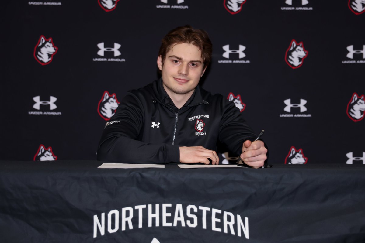 Northeastern Men’s Hockey tweet media
