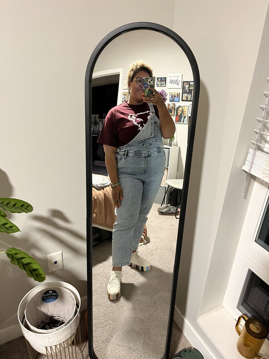 Moriah “Tall Energy” Stephens tweet media