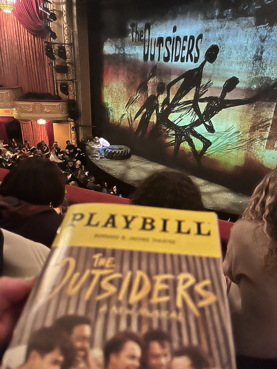 Gotta say, four days out and STILL processing watching The Outsiders musical in NYC, what a freaking joyful experience that was to witness onstage, let alone being inside and outside the theatre, the atmosphere was just electric!