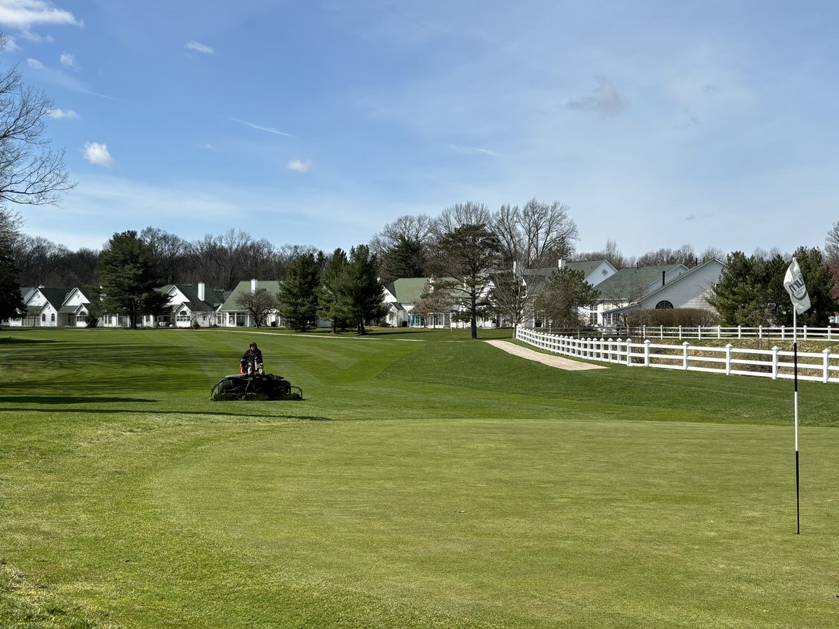 First mow of the season✅ We are also excited to announce April 1 will be the opening of our brand new tee boxes! #makegolfyourthing #welovethisgame #play9