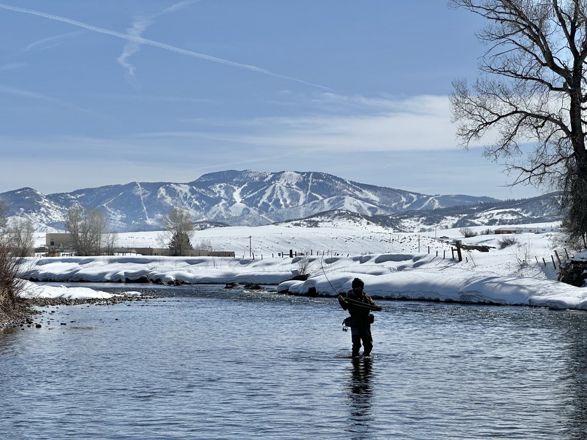 🎣 It's never too early #steamboatsprings