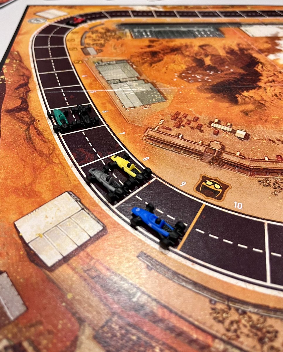 LSurion's tweet image. Very  Late post for #hobbystreak day 12:
#boardgame night playing amongst others @days_of_wonder Heat, @CatchUpGames Faraway and @LookoutSpiele Mischwald (English: Forest Shuffle).