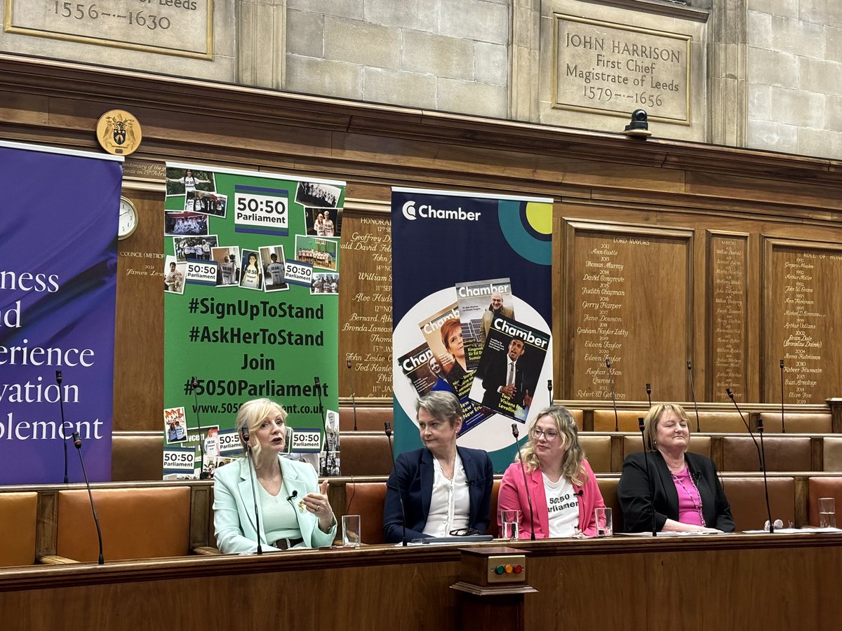 Talking about more entering politics - “It’s not just women dropping the ladder, there are men out there who can help.” Gather women together, for a common purpose - that is leadership. #CallingAllWomen #AskHerToStand @5050Parliament