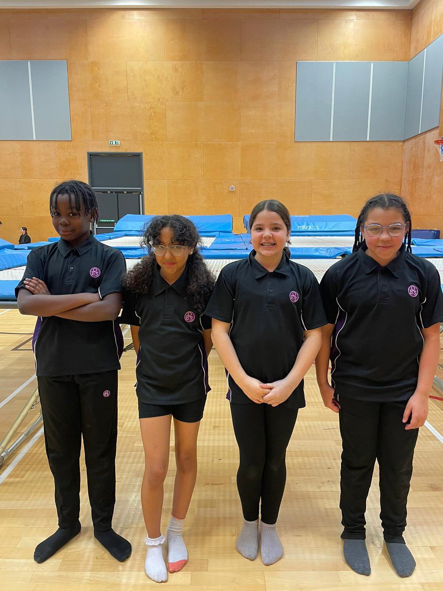Well done to our year 7 trampoline team for representing @QESLuton in the Luton Schools Trampolining Competition this afternoon. #QES