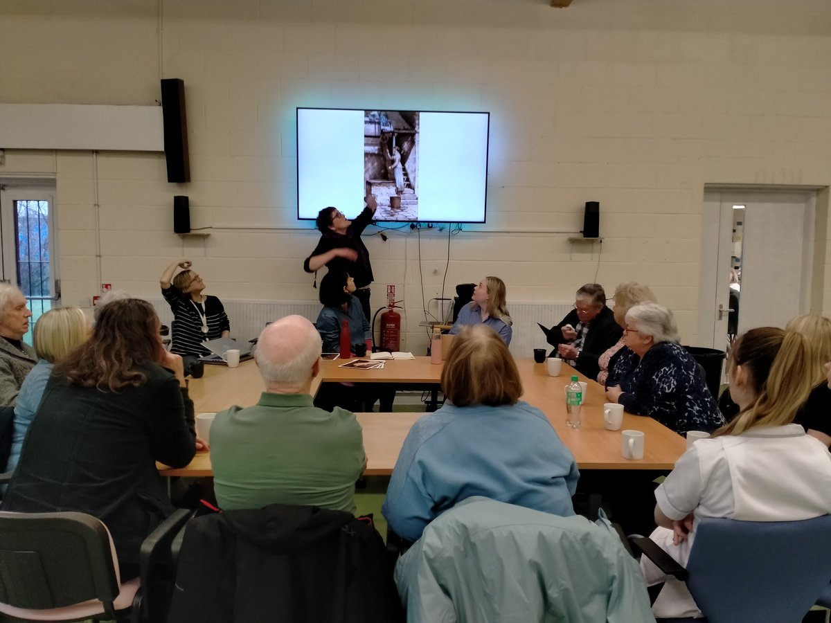 Paisley Museum tweet media
