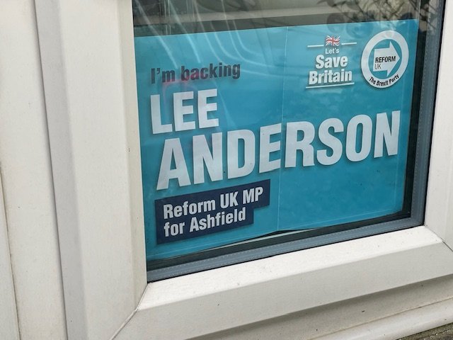 LeeAndersonMP_'s tweet image. A bit early....

Bit Ashfield folk are putting these up already.

The capital of common sense 🇬🇧🇬🇧🇬🇧