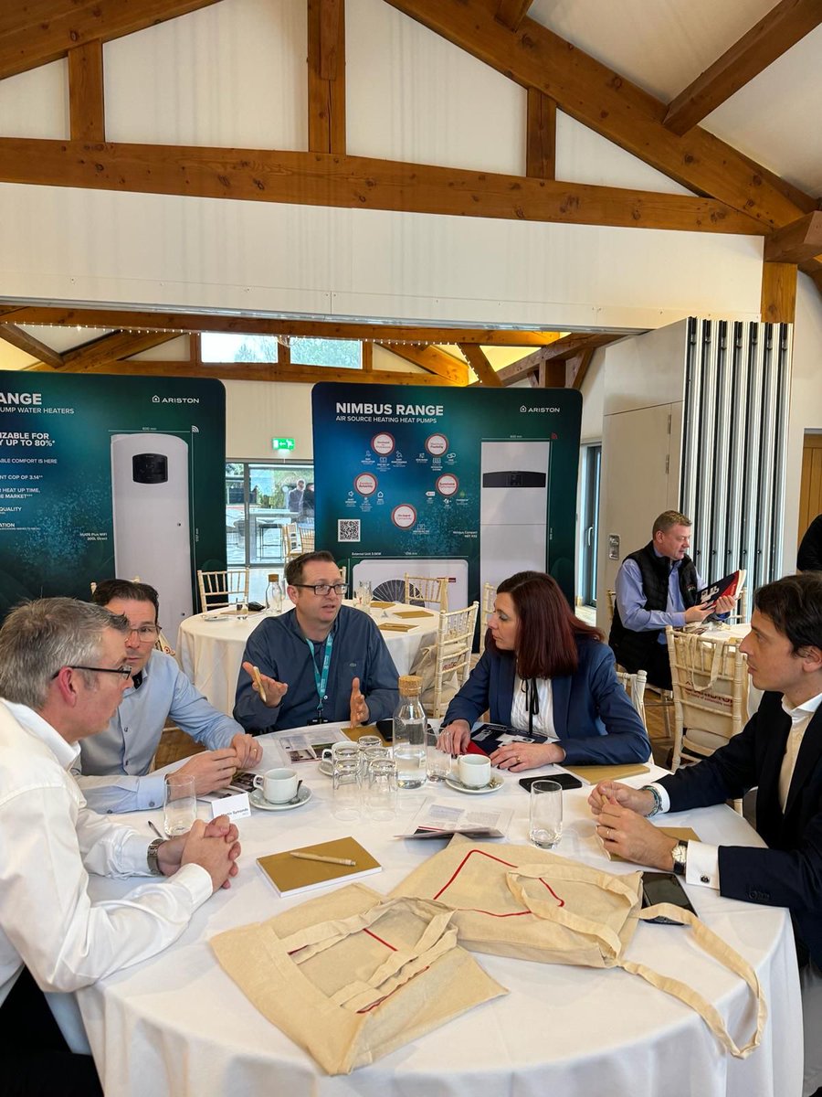 Ariston UK tweet media