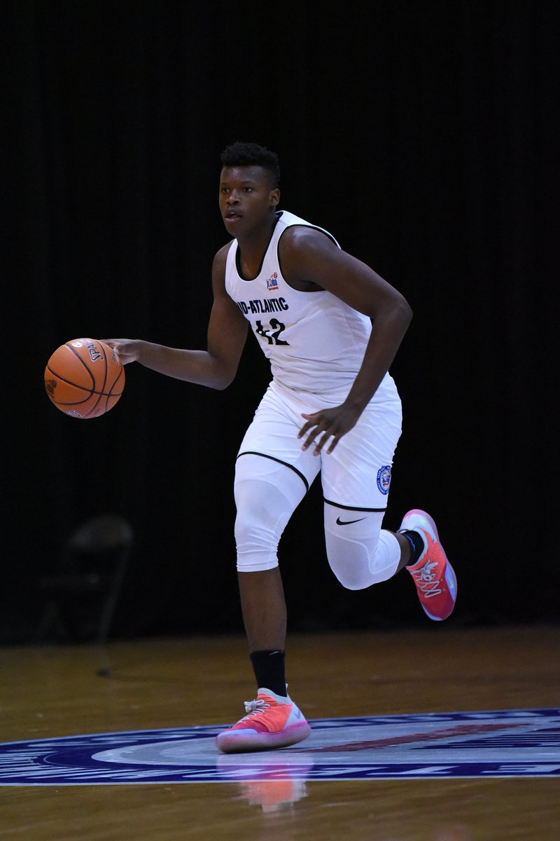 jrnba's tweet photo. Best of luck to #JrNBAAlum Amani Hansberry (@igb_Amani) as he gets ready for #MarchMadness with @IlliniMBB ππ https://t.co/dD0ecyFLdS