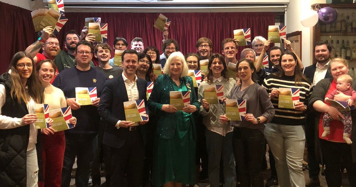 We have launched our fully costed @NorthHertsLab manifesto! 🌹🐝 Our 5️⃣ missions: •Working with and for you •Protecting our environment •Saving our town centres •Building better homes •Expanding opportunities for good health Have a read: nehertslabour.org.uk/2024/03/17/nor… #LE2024